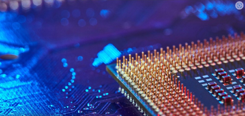 Performance Evaluation of Weather and Climate Pred